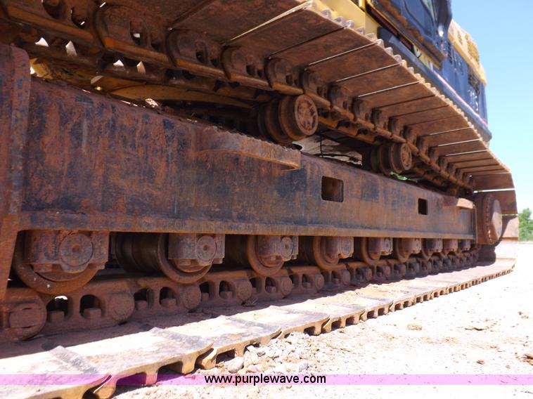 image for item K3881 2003 Caterpillar 325C L excavator