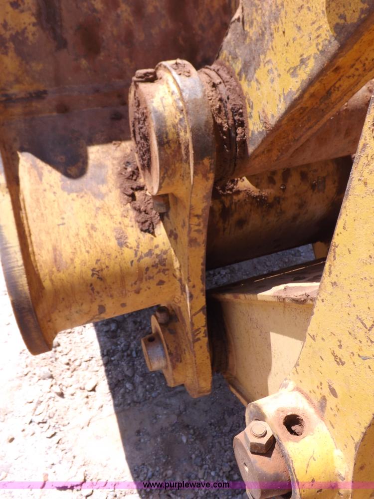 image for item K3881 2003 Caterpillar 325C L excavator