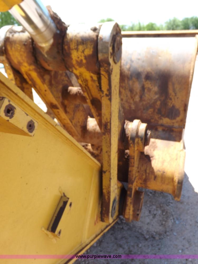 image for item K3881 2003 Caterpillar 325C L excavator