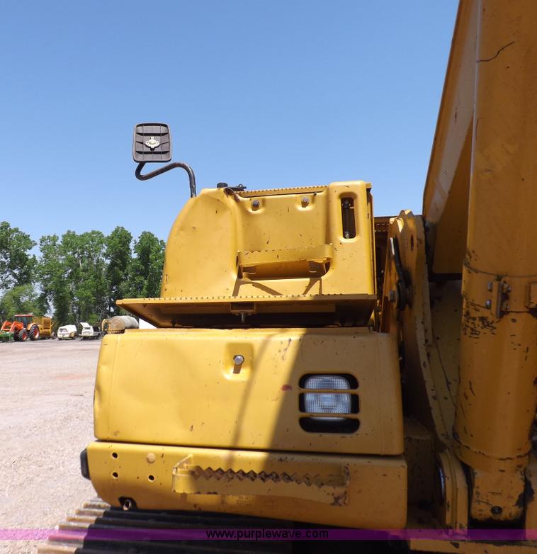 image for item K3881 2003 Caterpillar 325C L excavator