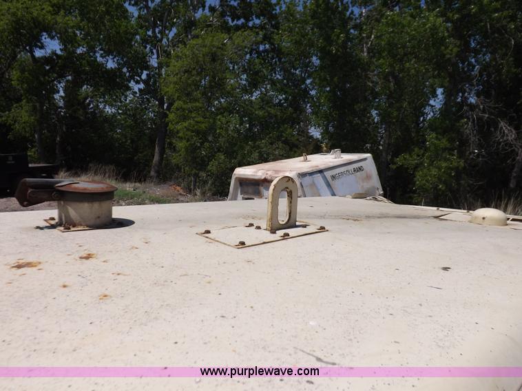 image for item K3884 Ingersoll Rand P250WJD air compressor