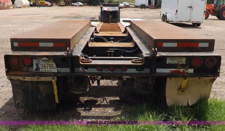 image for item K3935 2001 Talbert equipment trailer