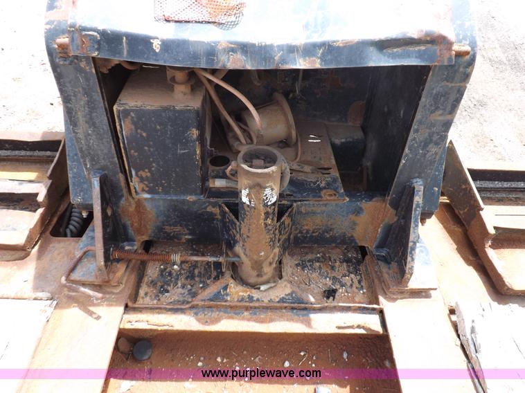 image for item K3935 2001 Talbert equipment trailer