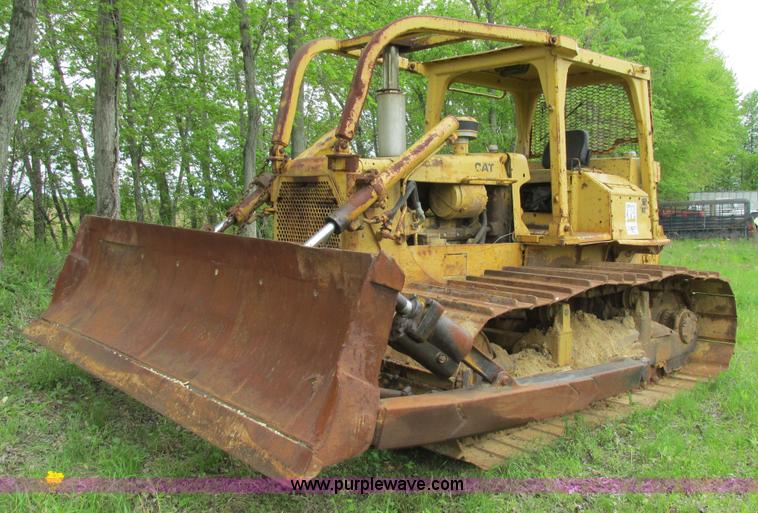 image for item K5052 1980 Caterpillar D6 dozer