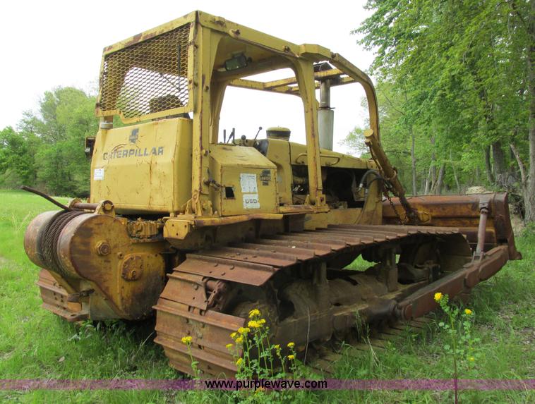 image for item K5052 1980 Caterpillar D6 dozer