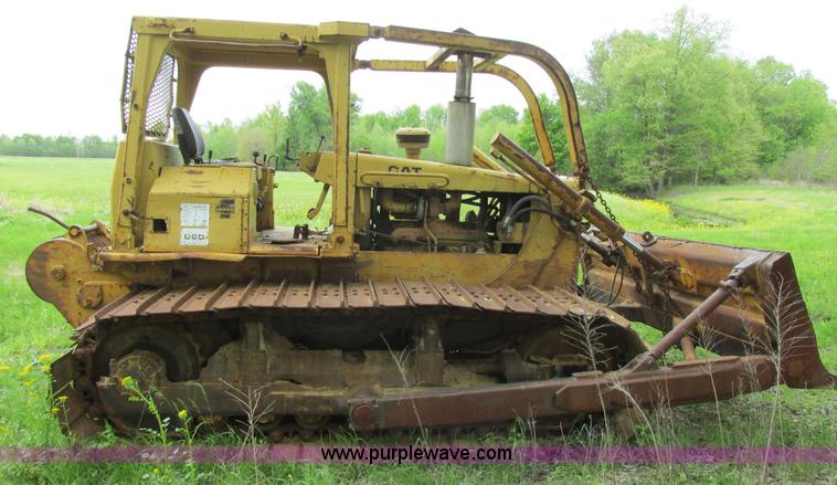 image for item K5052 1980 Caterpillar D6 dozer