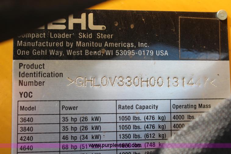 image for item K6792 2012 Gehl V330 skid steer