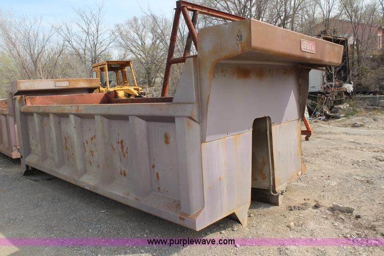 image for item K6842 Heil dump bed
