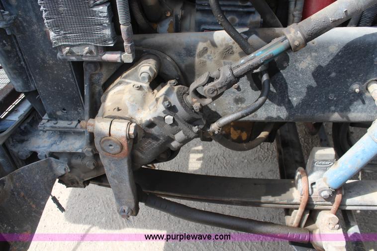 image for item K6843 1999 Peterbilt 385 semi truck