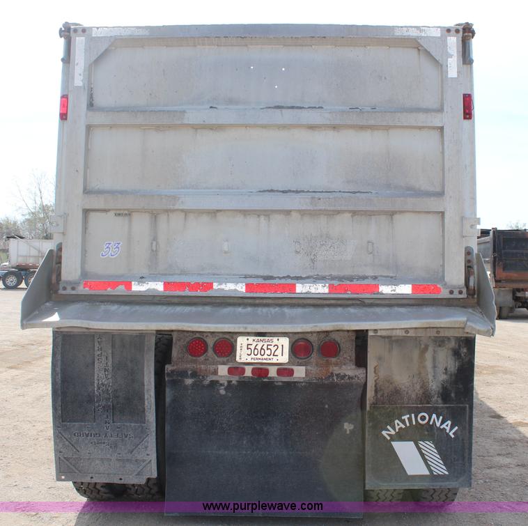 image for item K6847 1995 East aluminum end dump trailer