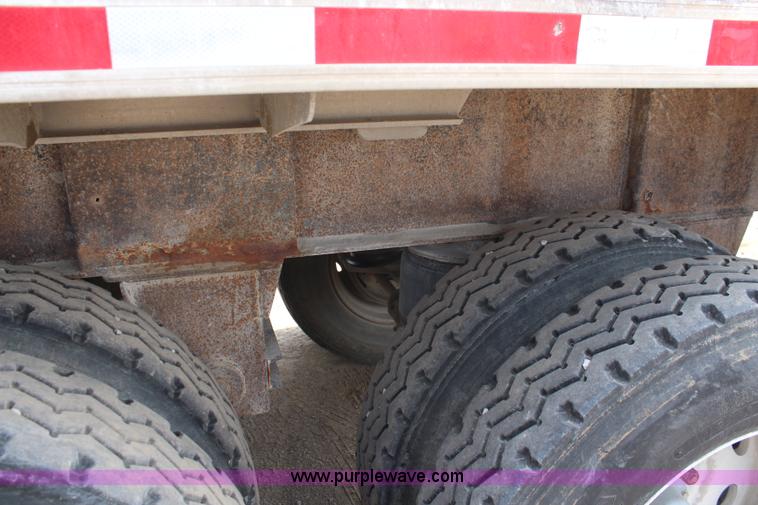 image for item K6847 1995 East aluminum end dump trailer