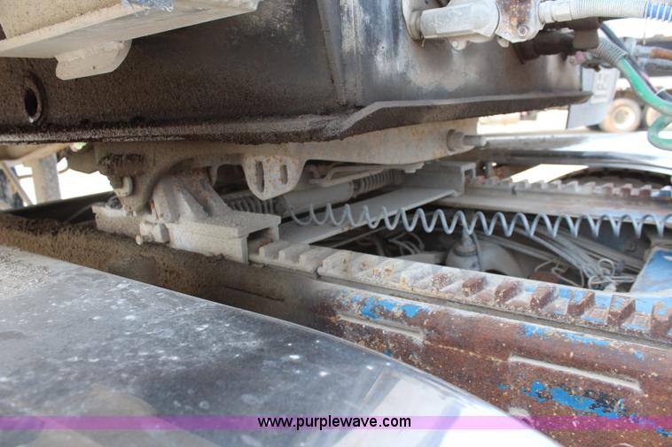 image for item K6852 1995 Peterbilt 378 semi truck