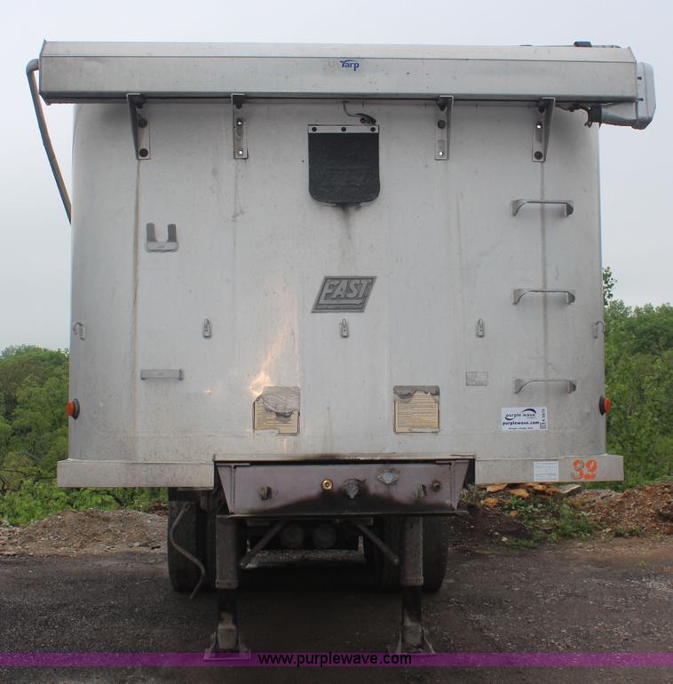 image for item K6870 1995 East aluminum end dump trailer