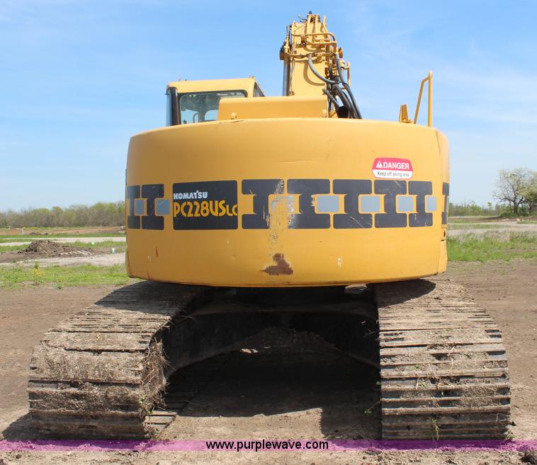 image for item K6874 1999 Komatsu PC228USLC-1 excavator
