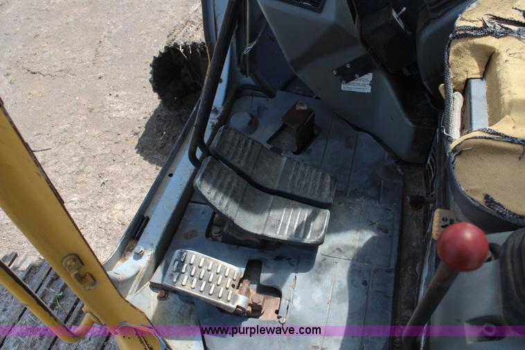 image for item K6874 1999 Komatsu PC228USLC-1 excavator