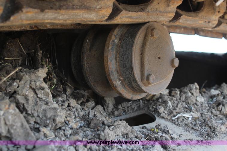 image for item K6874 1999 Komatsu PC228USLC-1 excavator