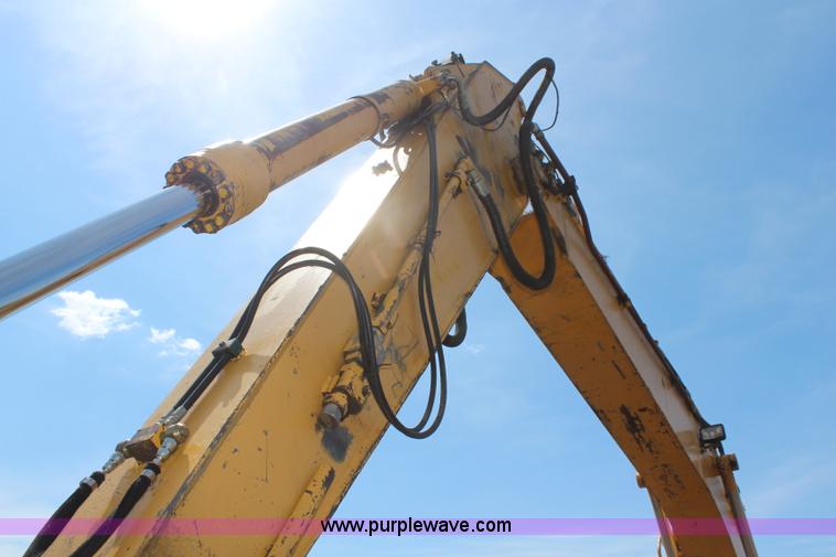 image for item K6874 1999 Komatsu PC228USLC-1 excavator