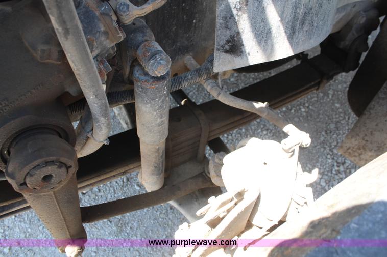 image for item K6956 2007 International 7600 dump truck