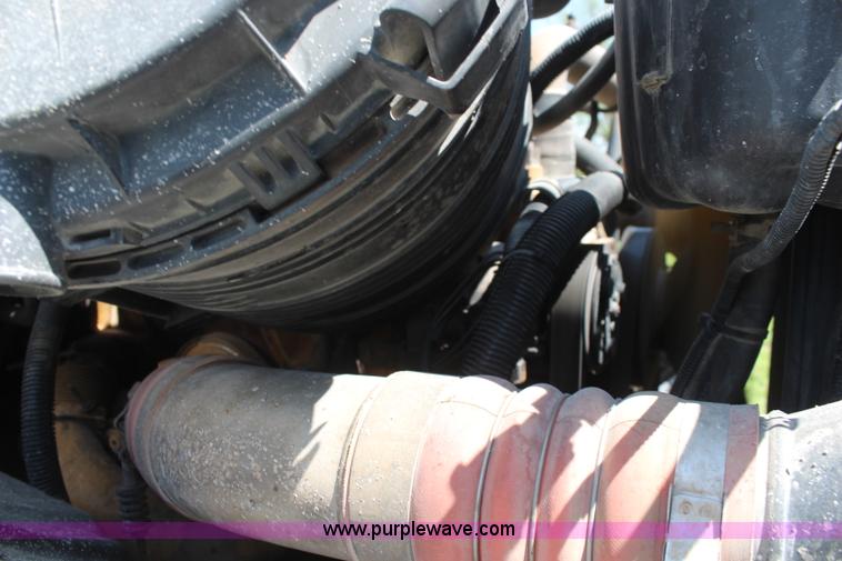 image for item K6956 2007 International 7600 dump truck