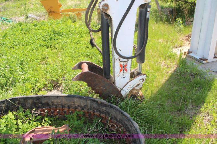 image for item K6964 2001 Bobcat 341 compact excavator