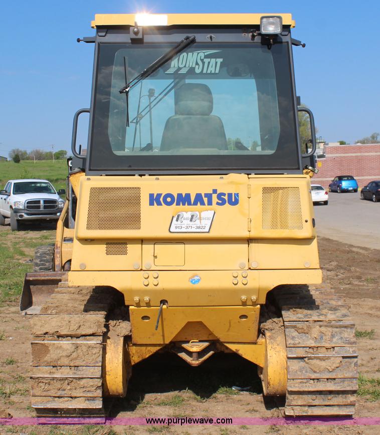 image for item K6966 2001 Komatsu D39EX-21 dozer