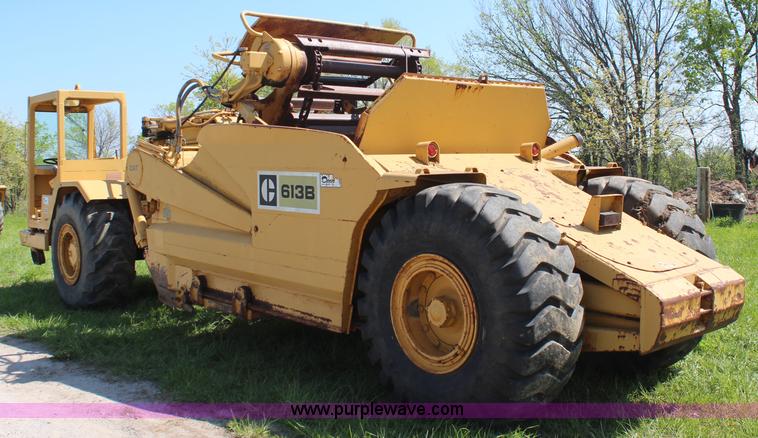 image for item K6977 1978 Caterpillar 613B elevating scraper