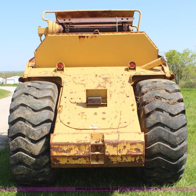 image for item K6977 1978 Caterpillar 613B elevating scraper