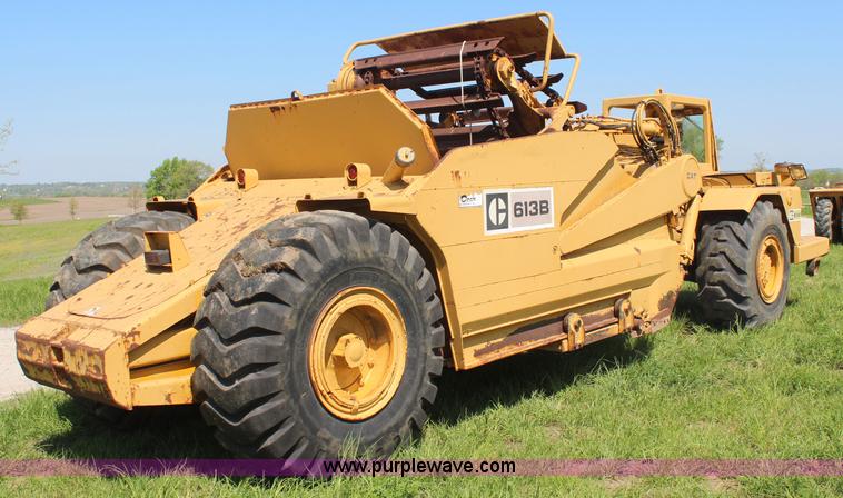 image for item K6977 1978 Caterpillar 613B elevating scraper
