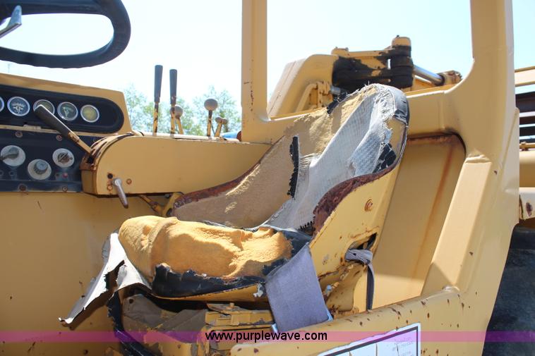 image for item K6977 1978 Caterpillar 613B elevating scraper