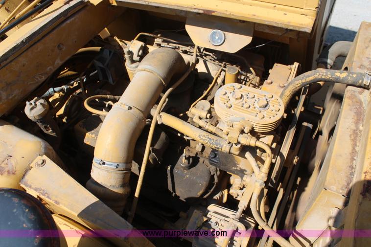 image for item K6977 1978 Caterpillar 613B elevating scraper