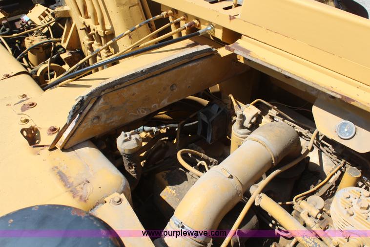 image for item K6977 1978 Caterpillar 613B elevating scraper