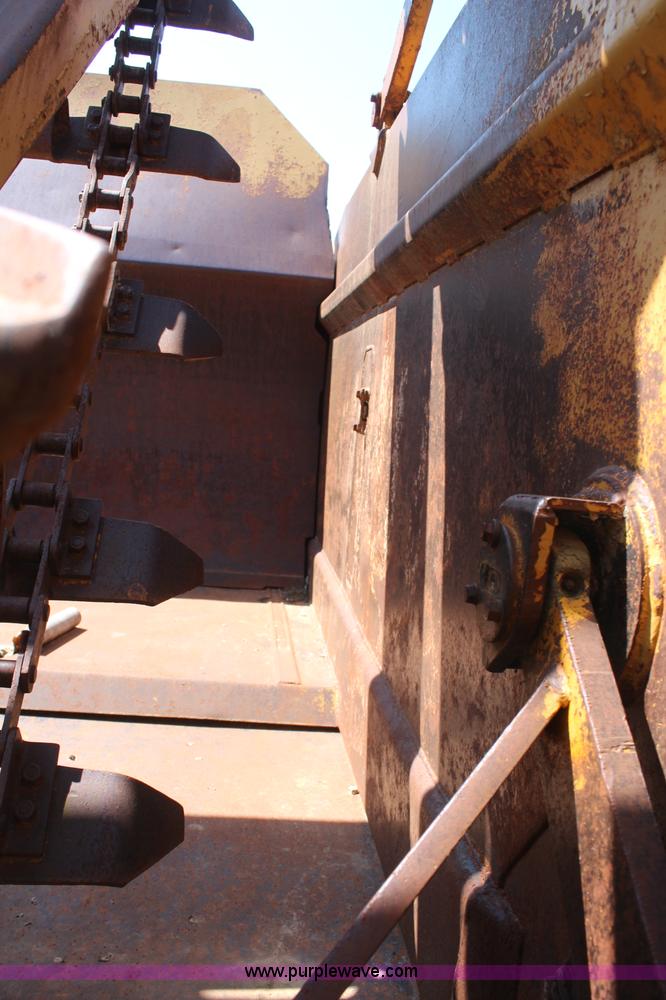 image for item K6977 1978 Caterpillar 613B elevating scraper