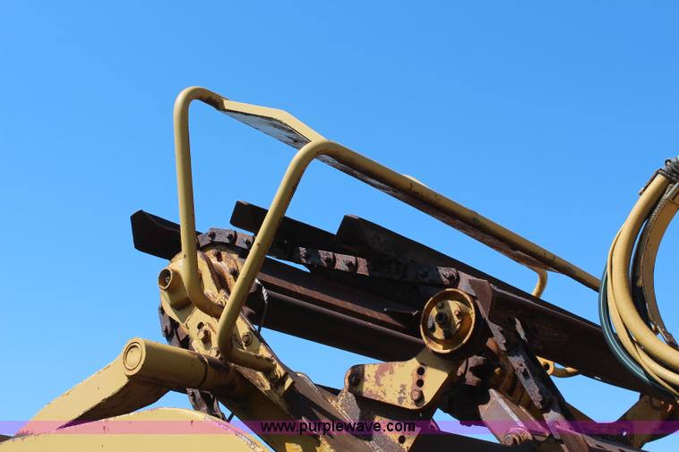 image for item K6977 1978 Caterpillar 613B elevating scraper