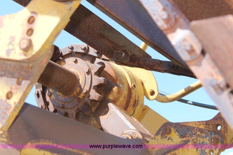 image for item K6977 1978 Caterpillar 613B elevating scraper