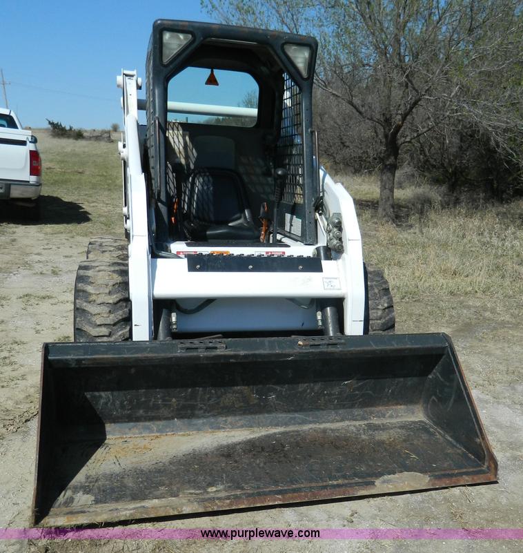 image for item K8045 2005 Bobcat S205 skid steer