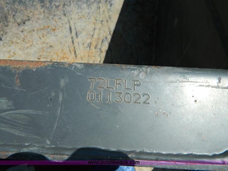 image for item K8045 2005 Bobcat S205 skid steer