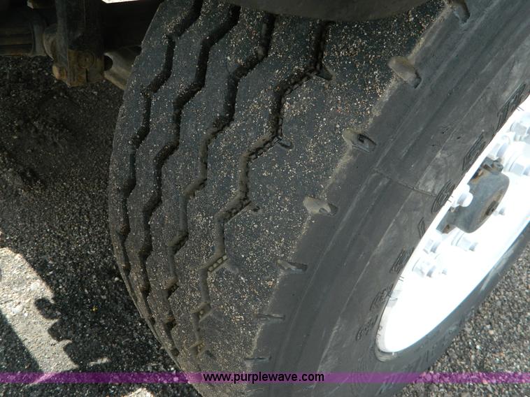 image for item K8071 2003 Mack CV713 dump truck