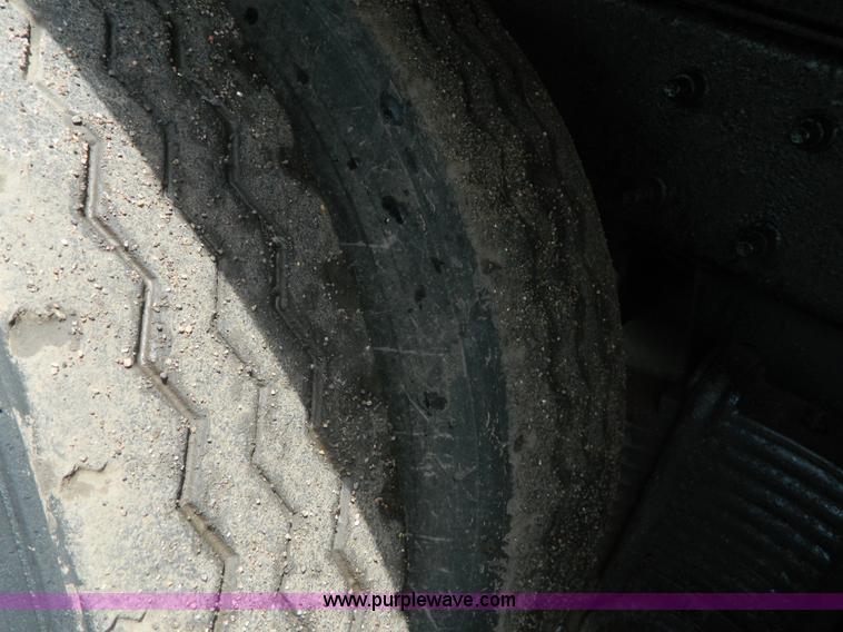 image for item K8071 2003 Mack CV713 dump truck