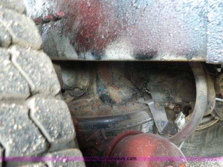 image for item K8071 2003 Mack CV713 dump truck