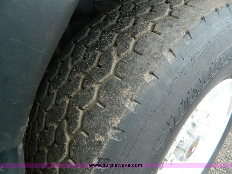 image for item K8072 2003 Mack CV713 dump truck