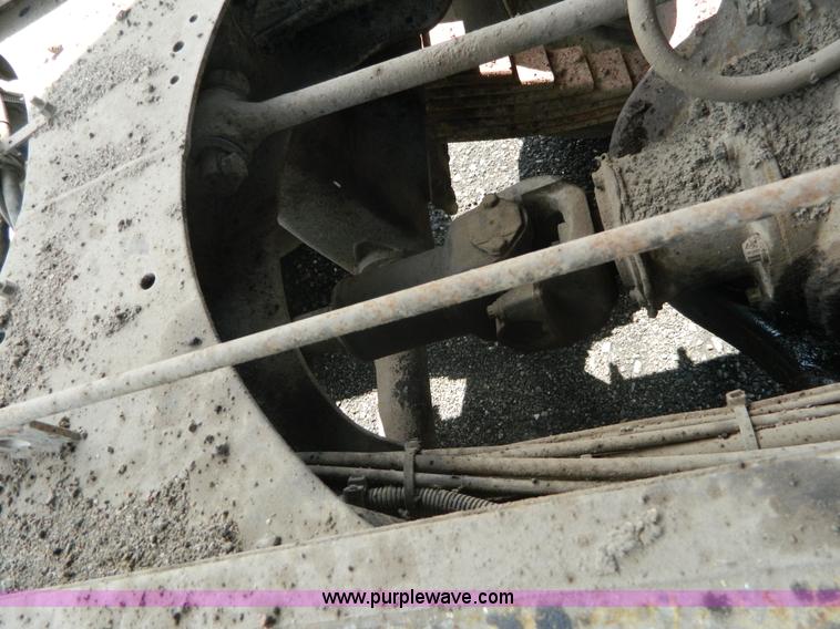 image for item K8072 2003 Mack CV713 dump truck