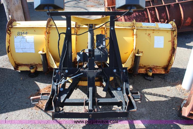 image for item K8758 8' snow plow