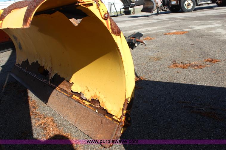 image for item K8758 8' snow plow