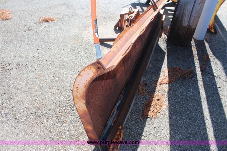 image for item K8762 Henke 8' wing plow
