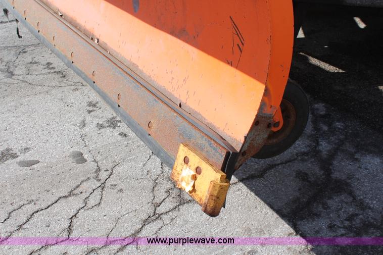 image for item K8763 1999 Freightliner FL80 dump truck