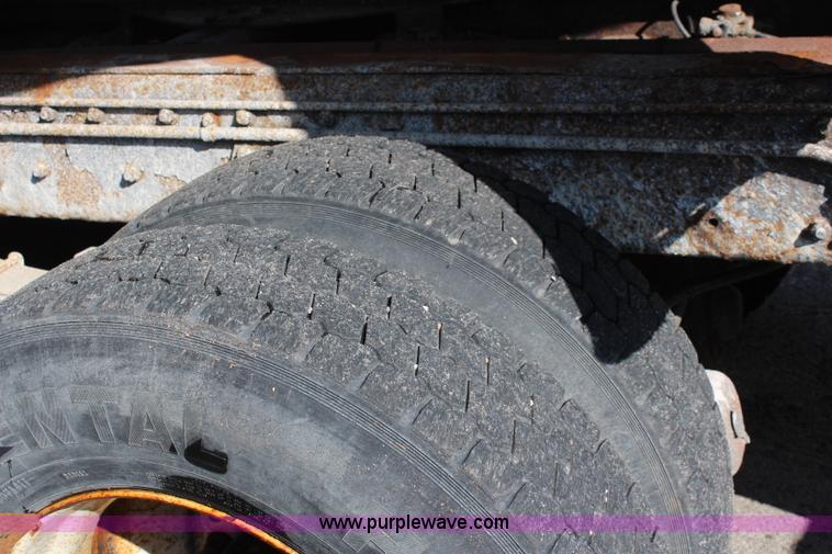 image for item K8763 1999 Freightliner FL80 dump truck