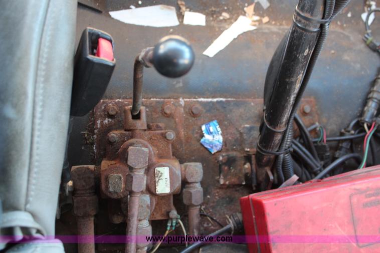 image for item K8764 1999 Freightliner FL80 dump truck