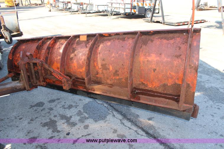 image for item K8764 1999 Freightliner FL80 dump truck