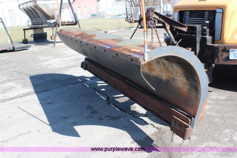 image for item K8764 1999 Freightliner FL80 dump truck