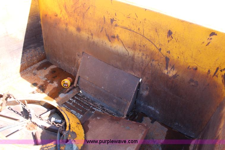 image for item K8764 1999 Freightliner FL80 dump truck